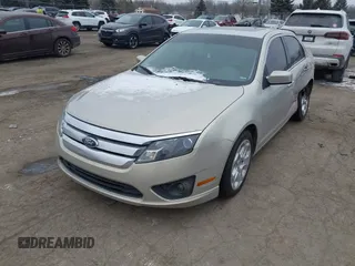 2010 Ford Fusion SE with VIN 3FAHP0HAXAR228798, listed as a IAAI auction lot 41532448 with 164,277 mi miles. Bid and sale history available at carsss.com. Image 2.