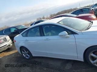 2016 Ford Fusion SE with VIN 3FA6P0T96GR251363, listed as a IAAI auction lot 41714959 with 144,118 mi miles. Bid and sale history available at carsss.com. Image 13.