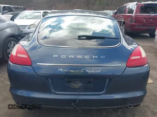 2012 Porsche Panamera S Hybrid z VIN WP0AD2A73CL045338, wystawiony jako IAAI lot #42038242 z przebiegiem 112 131 mil mil oraz . Historia ofert i sprzedaży dostępna na DreamBid. Obrazek 16.