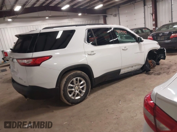 2021 Chevrolet Traverse LT Cloth with VIN 1GNEVGKW8MJ189876, listed as a IAAI auction lot 41719747 with 60,916 mi miles. Bid and sale history available at carsss.com. Image 4.