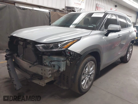 2023 Toyota Highlander L z VIN 5TDKDRBH5PS519850, wystawiony jako IAAI lot #42068525 z przebiegiem 31 367 mil mil oraz . Historia ofert i sprzedaży dostępna na DreamBid. Obrazek 19.