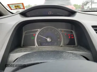 2008 Honda Civic LX z VIN 2HGFA16598H304128, wystawiony jako Copart lot #57183015 z przebiegiem 191 601 mil mil oraz Szkoda całkowita • Salvage title. Historia ofert i sprzedaży dostępna na DreamBid. Obrazek 9.