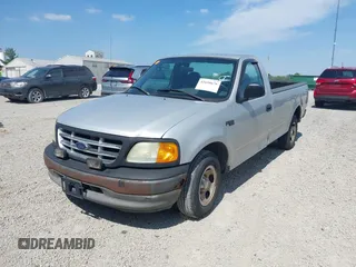 2004 Ford F-150 XL z VIN 2FTRF17264CA20660, wystawiony jako IAAI lot #42698678 z przebiegiem Nie podano mil oraz . Historia ofert i sprzedaży dostępna na DreamBid. Obrazek 2.