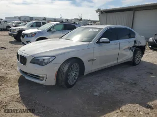 2013 BMW 7 Series 740Li with VIN WBAYE4C58DD137041, listed as a Copart auction lot 42958295 with 209,290 mi miles and Salvage Title. Bid and sale history available at carsss.com. Image 1.