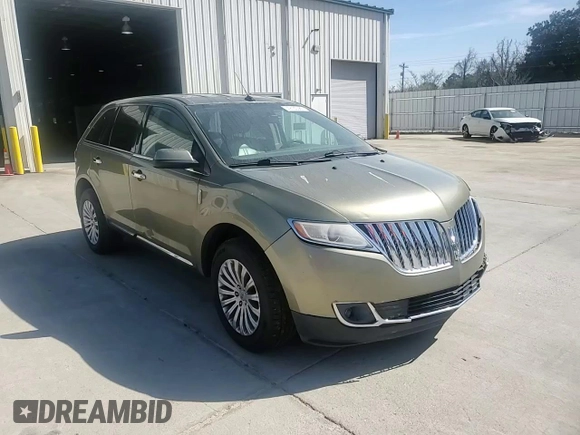 2013 Lincoln MKX with VIN 2LMDJ6JK9DBL42035, listed as a Copart auction lot 49130085 with 166,551 mi miles and Salvage Title. Bid and sale history available at carsss.com. Image 11.