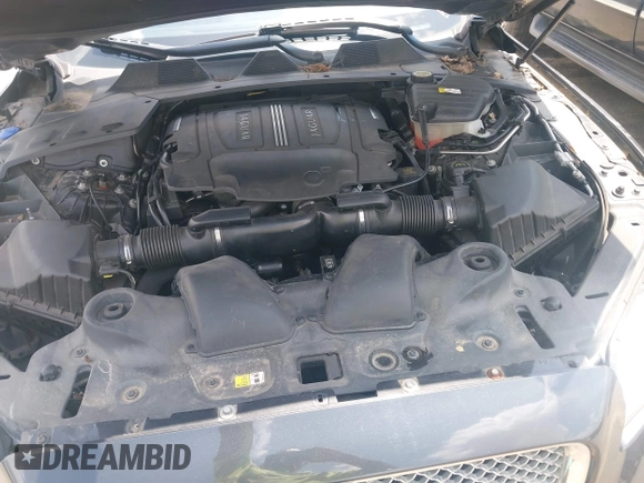 2013 Jaguar XJ with VIN SAJWA1C77D8V44610, listed as a IAAI auction lot 42150382 with Not Provided miles and . Bid and sale history available at DreamBid. Image 10.
