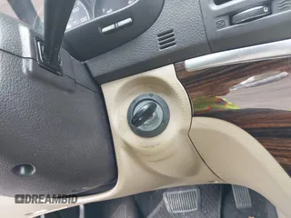 2010 Hyundai Santa Fe GLS z VIN 5NMSG3AB9AH350086, wystawiony jako IAAI lot #42443696 z przebiegiem 204 416 mil mil oraz . Historia ofert i sprzedaży dostępna na DreamBid. Obrazek 11.