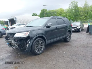 2019 Ford Explorer XLT с VIN 1FM5K8D86KGA81851, выставлен на аукционе IAAI как лот 42300021 с пробегом 54 486 миль миль и . История ставок и продаж доступна на DreamBid. Изображение 17.