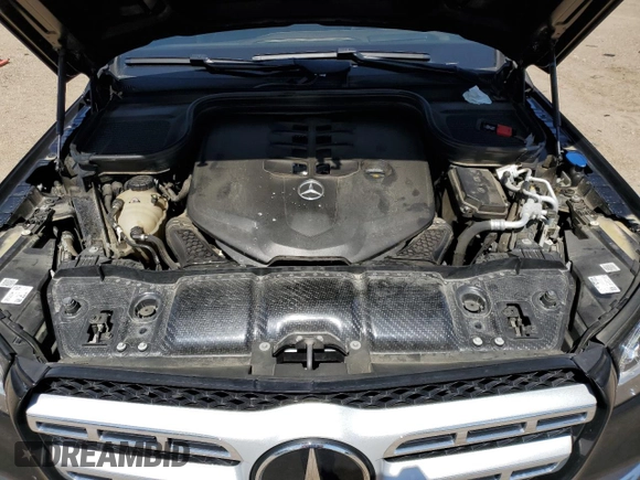 2021 Mercedes-Benz GLS 580 with VIN 4JGFF8GE0MA390652, listed as a Copart auction lot 46833794 with 45,034 mi miles and . Bid and sale history available at DreamBid. Image 12.