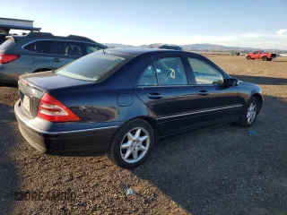 2001 Mercedes-Benz C 320 with VIN WDBRF64J61F078422, listed as a Copart auction lot 78873084 with 236,278 mi miles and Salvage Title. Bid and sale history available at DreamBid. Image 3.