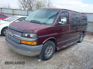 2003 Chevrolet Express Passenger z VIN 1GBFG15X231211821, wystawiony jako IAAI lot #41934414 z przebiegiem 154 508 mil mil oraz . Historia ofert i sprzedaży dostępna na DreamBid. Obrazek 2.