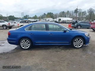2017 Volkswagen Passat 1.8T SE w/Technology with VIN 1VWGT7A32HC003089, listed as a IAAI auction lot 41933870 with 118,863 mi miles. Bid and sale history available at carsss.com. Image 13.