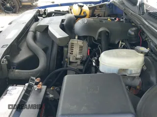 2003 Chevrolet Tahoe LS z VIN 1GNEC13Z63R269186, wystawiony jako IAAI lot #42649812 z przebiegiem 334 117 mil mil oraz . Historia ofert i sprzedaży dostępna na DreamBid. Obrazek 18.