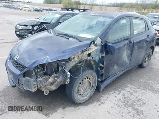 2010 Toyota Matrix z VIN 2T1KU4EE2AC491753, wystawiony jako IAAI lot #42179480 z przebiegiem 282 014 mil mil oraz . Historia ofert i sprzedaży dostępna na DreamBid. Obrazek 17.