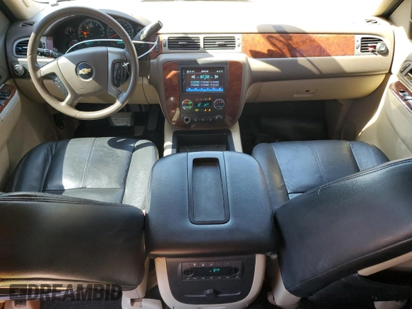 2013 Chevrolet Suburban LT with VIN 1GNSCJE09DR235732, listed as a Copart auction lot 75107514 with 256,229 mi miles and Clean Title. Bid and sale history available at carsss.com. Image 8.