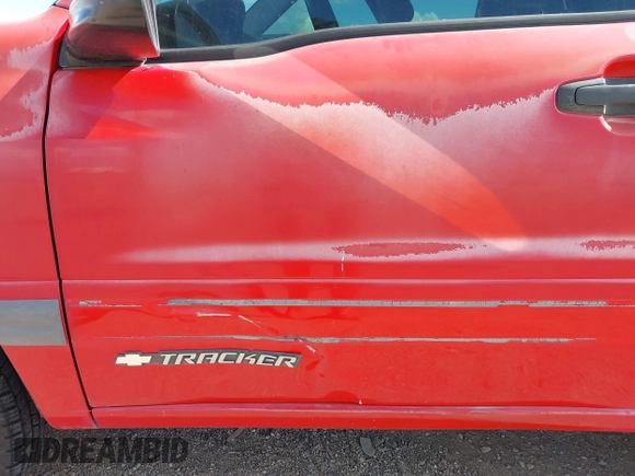 2002 Chevrolet Tracker with VIN 2CNBJ18C426921217, listed as a IAAI auction lot 42608739 with 244,721 mi miles and . Bid and sale history available at DreamBid. Image 6.