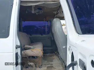 2004 Ford Econoline Passenger XL с VIN 1FBNE31L14HB49093, выставлен на аукционе IAAI как лот 42129056 с пробегом 226 446 миль миль и . История ставок и продаж доступна на DreamBid. Изображение 8.