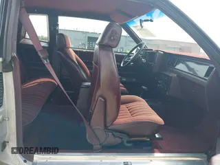 1986 Chevrolet Monte Carlo Sport с VIN 1G1GZ37G2GR208467, выставлен на аукционе IAAI как лот 42120656 с пробегом Не указан миль и . История ставок и продаж доступна на DreamBid. Изображение 8.