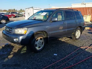 2005 Toyota Highlander with VIN JTEDP21A850067867, listed as a IAAI auction lot 41440593 with 285,688 mi miles. Bid and sale history available at carsss.com. Image 2.