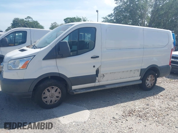 2018 Ford Transit with VIN 1FTYR1YM1JKA89833, listed as a IAAI auction lot 41833114 with 201,883 mi miles and . Bid and sale history available at DreamBid. Image 14.