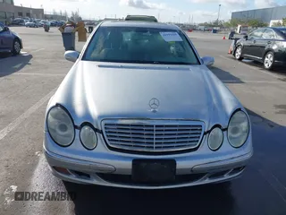 2004 Mercedes-Benz E 320 with VIN WDBUF65J84A487595, listed as a IAAI auction lot 41993629 with 212,359 mi miles and . Bid and sale history available at carsss.com. Image 12.