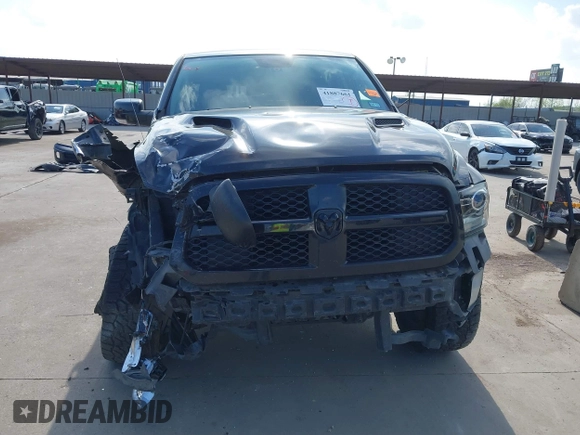 2018 Ram 1500 Sport z VIN 1C6RR7MT8JS168041, wystawiony jako IAAI lot #41887661 z przebiegiem 105 448 mil mil oraz . Historia ofert i sprzedaży dostępna na DreamBid. Obrazek 12.