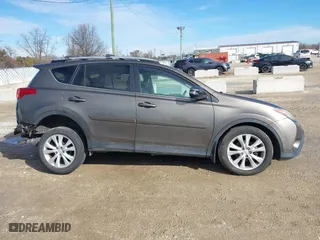 2014 Toyota RAV4 Limited with VIN 2T3DFREV5EW220519, listed as a IAAI auction lot 41808325 with 142,026 mi miles. Bid and sale history available at carsss.com. Image 14.