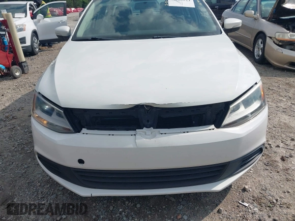 2012 Volkswagen Jetta SE with VIN 3VWDP7AJ0CM450081, listed as a IAAI auction lot 42265223 with 212,447 mi miles and . Bid and sale history available at DreamBid. Image 6.