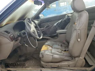 1998 Acura CL Premium z VIN 19UYA2255WL013596, wystawiony jako Copart lot #42686575 z przebiegiem Nie podano mil oraz Czysty tytuł • Clean title. Historia ofert i sprzedaży dostępna na DreamBid. Obrazek 7.