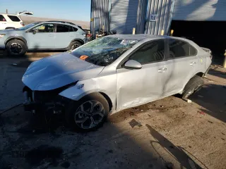 2021 Kia Forte LXS with VIN 3KPF24AD6ME413678, listed as a Copart auction lot 45309265 with 76,397 mi miles and Non Repairable. Bid and sale history available at carsss.com. Image 1.