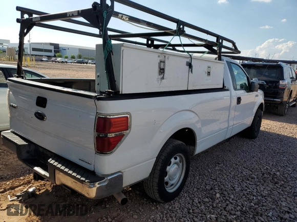 2014 Ford F-150 XL with VIN 1FTNF1CFXEKD64268, listed as a Copart auction lot 59562625 with 299,627 mi miles and Clean title. Bid and sale history available at DreamBid. Image 3.
