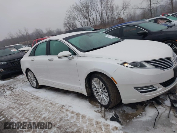2016 Lincoln MKZ with VIN 3LN6L2G9XGR611001, listed as a IAAI auction lot 41556560 with 95,490 mi miles and . Bid and sale history available at DreamBid. Image 13.