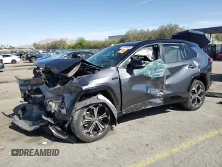2023 Toyota RAV4 XSE z VIN JTMEB3FV4PD158185, wystawiony jako Copart lot #53985245 z przebiegiem 12 950 mil mil oraz Szkoda całkowita • Salvage title. Historia ofert i sprzedaży dostępna na DreamBid. Obrazek 1.