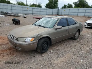 1999 Toyota Camry LE z VIN JT2BF28K9X0199531, wystawiony jako Copart lot #55637275 z przebiegiem Nie podano mil oraz Szkoda całkowita • Salvage title. Historia ofert i sprzedaży dostępna na DreamBid. Obrazek 1.