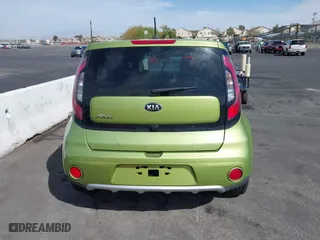 2018 Kia Soul + with VIN KNDJP3A59J7890907, listed as a IAAI auction lot 41916989 with 122,957 mi miles. Bid and sale history available at carsss.com. Image 16.