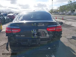 2019 Mercedes-Benz GLC with VIN WDC0J4KB5KF600462, listed as a IAAI auction lot 41709879 with 40,128 mi miles. Bid and sale history available at carsss.com. Image 17.