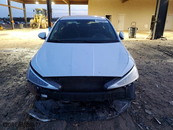 2019 Hyundai Elantra SE with VIN 5NPD74LF5KH405474, listed as a Copart auction lot 42059495 with 183,413 mi miles and Salvage Title. Bid and sale history available at carsss.com. Image 5.