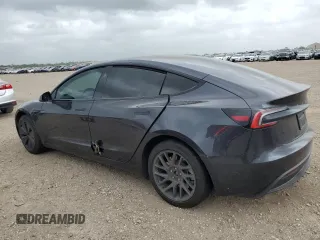 2024 Tesla Model 3 z VIN 5YJ3E1EA2RF822321, wystawiony jako Copart lot #51787895 z przebiegiem 18 664 mil mil oraz Szkoda całkowita • Salvage title. Historia ofert i sprzedaży dostępna na DreamBid. Obrazek 2.