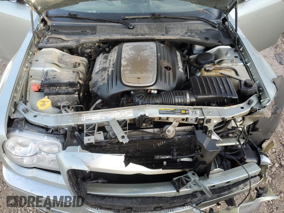 2006 Chrysler 300 C with VIN 2C3LK63H56H375581, listed as a Copart auction lot 81982794 with 104,915 mi miles and Clean Title. Bid and sale history available at carsss.com. Image 13.