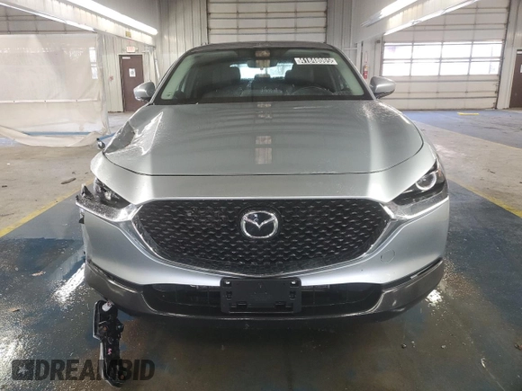 2021 Mazda CX-30 Select z VIN 3MVDMBBL0MM305606, wystawiony jako Copart lot #60429865 z przebiegiem 106 776 mil mil oraz Czysty tytuł • Clean title. Historia ofert i sprzedaży dostępna na DreamBid. Obrazek 5.