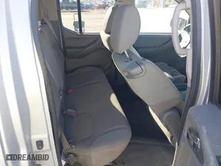2011 Nissan Frontier PRO-4X with VIN 1N6AD0EV3BC434991, listed as a IAAI auction lot 42086934 with 189,908 mi miles. Bid and sale history available at carsss.com. Image 8.
