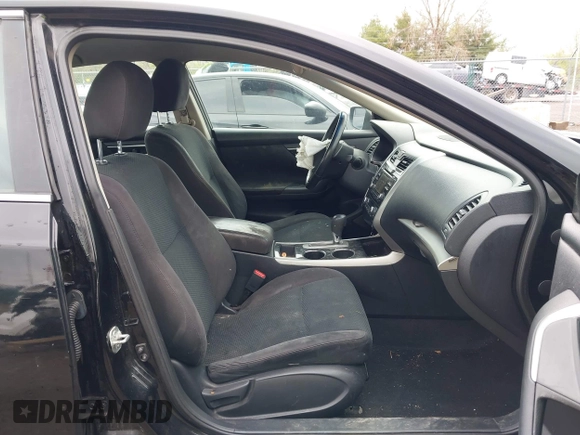 2014 Nissan Altima S with VIN 1N4AL3AP8EC270601, listed as a IAAI auction lot 42008816 with 217,798 mi miles and . Bid and sale history available at DreamBid. Image 5.