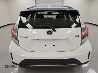 2018 Toyota Prius One z VIN JTDKDTB39J1600002, wystawiony jako Copart lot #53493975 z przebiegiem 87 147 mil mil oraz Czysty tytuł • Clean title. Historia ofert i sprzedaży dostępna na DreamBid. Obrazek 6.