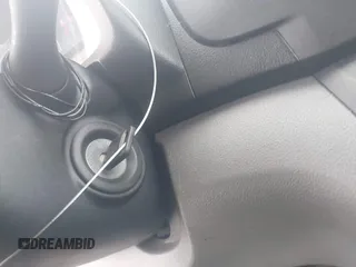 2017 Nissan NV200 S z VIN 3N6CM0KN4HK708196, wystawiony jako IAAI lot #41177290 z przebiegiem 104 398 mil mil oraz . Historia ofert i sprzedaży dostępna na DreamBid. Obrazek 11.