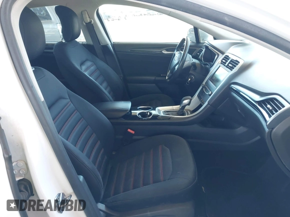 2013 Ford Fusion SE with VIN 3FA6P0HR3DR371156, listed as a IAAI auction lot 42510124 with 138,500 mi miles and . Bid and sale history available at DreamBid. Image 5.
