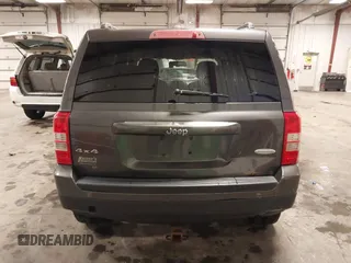 2016 Jeep Patriot High Altitude with VIN 1C4NJRFB7GD657607, listed as a IAAI auction lot 42346923 with 111,757 mi miles and . Bid and sale history available at DreamBid. Image 16.