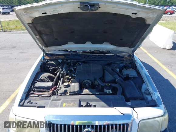 2006 Mercury Grand Marquis LS Premium z VIN 2MEFM75V46X614439, wystawiony jako IAAI lot #42319947 z przebiegiem 125 715 mil mil oraz . Historia ofert i sprzedaży dostępna na DreamBid. Obrazek 10.
