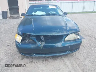 1995 Ford Mustang with VIN 1FALP4448SF209683, listed as a IAAI auction lot 42106552 with 148,622 mi miles and . Bid and sale history available at DreamBid. Image 6.