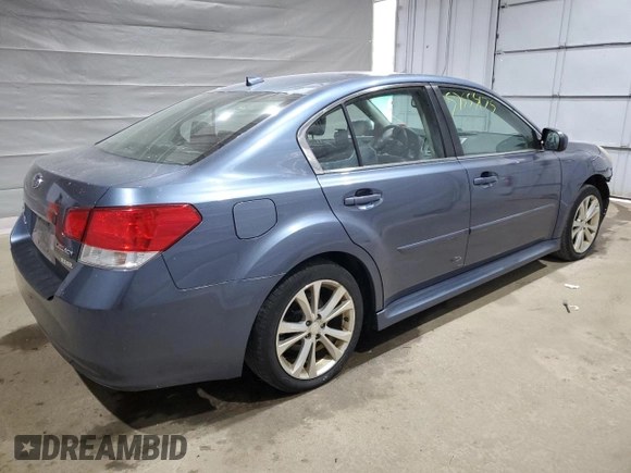 2014 Subaru Legacy Limited z VIN 4S3BMBM60E3002165, wystawiony jako Copart lot #57553175 z przebiegiem 150 422 mil mil oraz Szkoda całkowita • Salvage title. Historia ofert i sprzedaży dostępna na DreamBid. Obrazek 3.