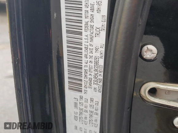 2019 Ram 2500 Laramie with VIN 3C6UR5NL8KG588291, listed as a Copart auction lot 81925344 with 100,029 mi miles and Salvage Title. Bid and sale history available at carsss.com. Image 12.